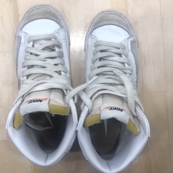 Old blazers- womens size 6- not worn too much still good - Picture 2 of 6